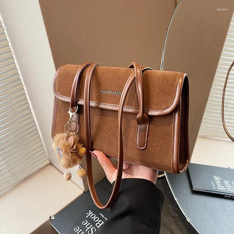 2025 NEW Totes Large Capacity Women's Autumn And Winter Versatile Simple Retro Shoulder Bag Casual Work Commuting Tote zhanyishengli