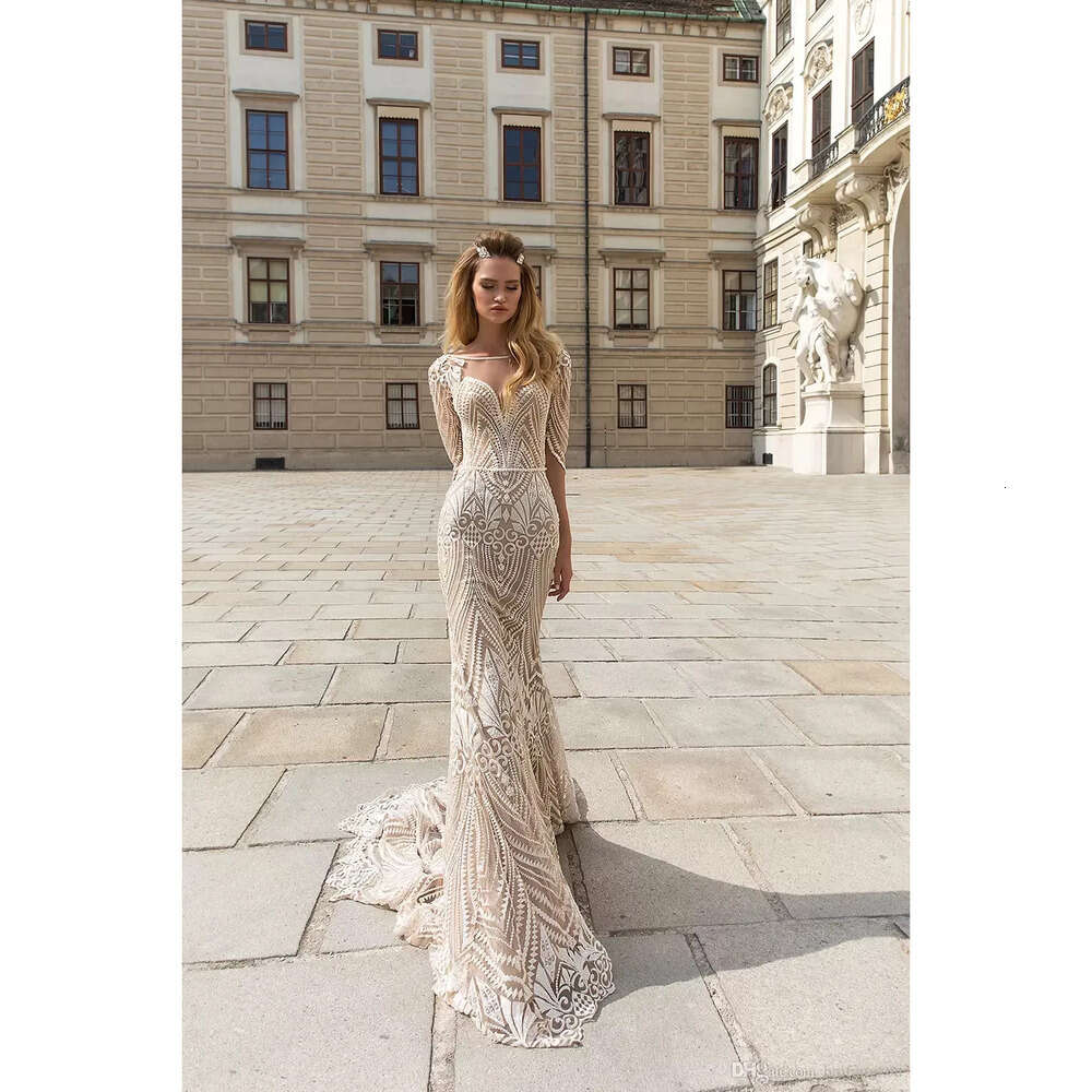 Mermaid Bateau Dresses Design Crystal Neck Backless Sweep Train Champagne Wedding Dress Custom Made Long Sleeve Beach Bridal Gowns Bes