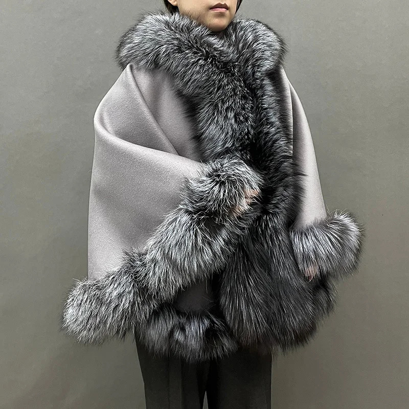 Womens Hooded Real Fur Poncho Genuine Silver Fox Collar Trim Wool Cape Fashion Style Winter Warm Shawls XG5388 241126