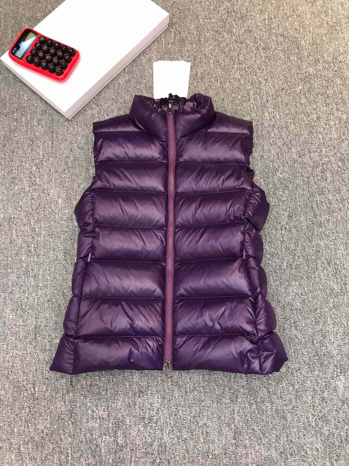 Winter womens Down Vest Fashion Designer women gilet NFC Badge downjacket Wholesale Retail woman puffer jacket Free Transportation gilets Size 1-4