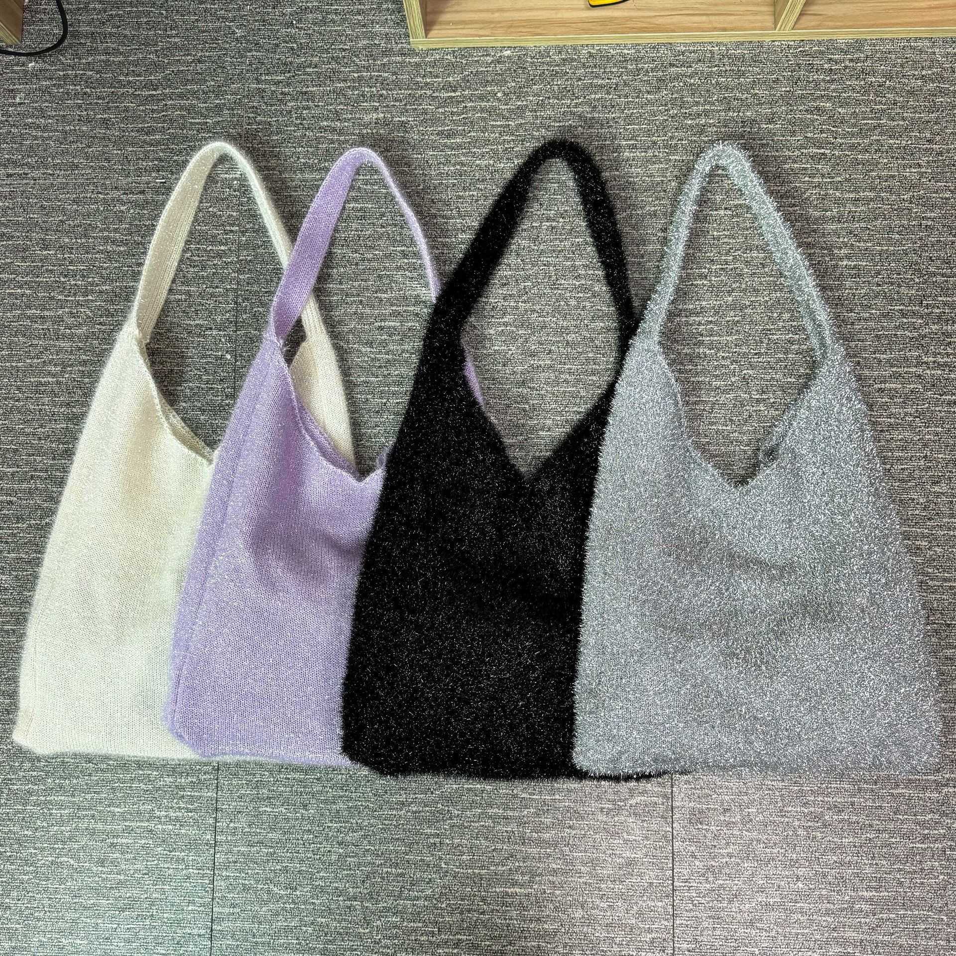 Blingbling Shoulder Bag with Large Capacity Gold Thread Bag Design, Small and Unique Handheld Bag with Magnetic Buckle in 4 Colors