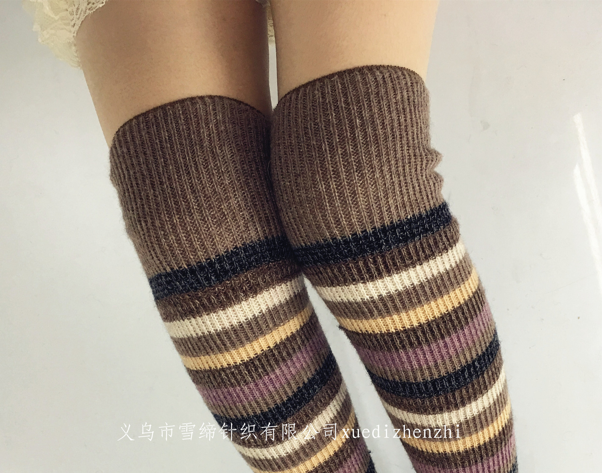 Winter Korean version thickened and warm three color spliced cashmere sock covers new leg covers sock tubes boots socks pile socks
