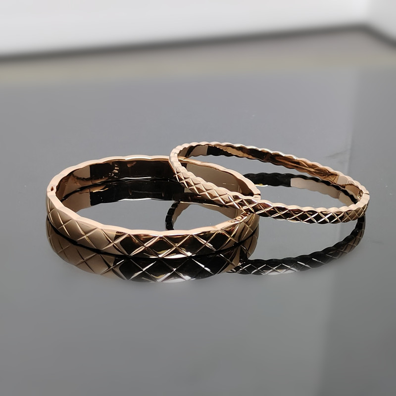 High Edition Designer Bracelet CC bracelet designer Narrow and wide jewlery designer for women 18K Gold Bracelet with Diamonds Charm Bracelet