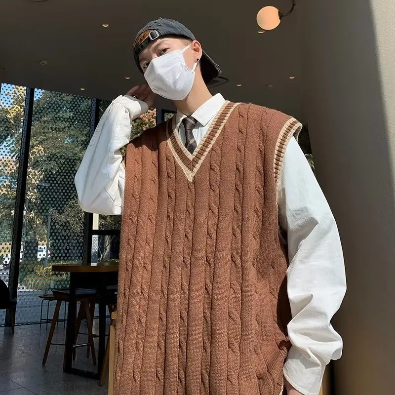 Sweater Vest Men V Neck Sleeveless Knitted Vests Tops Coats Knit Sweaters Splice Casual Loose Top Regular Autumn Winter 241129