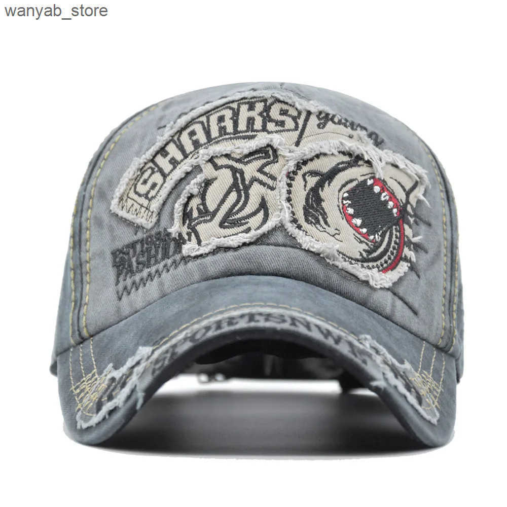 Ball Caps Retro shark embroidery baseball cap bone solid animal cartoon mens cotton elastic hip-hop street clothing sun hat L240910