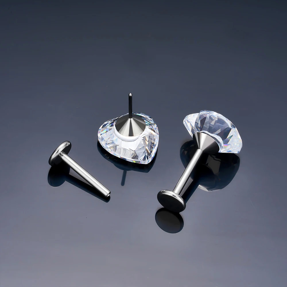 ASTM 36 18G16G Threadless Push Pin Labret Stud CZ Heart Cartilage Earring Helix Tragus Nose Piercing 241125