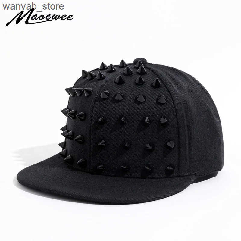 Ball Caps Neutral punk hedgehog hat personalized jazz snapshot spike screw stud spike baseball cap hip-hop rock dance Bones dad hat L240910