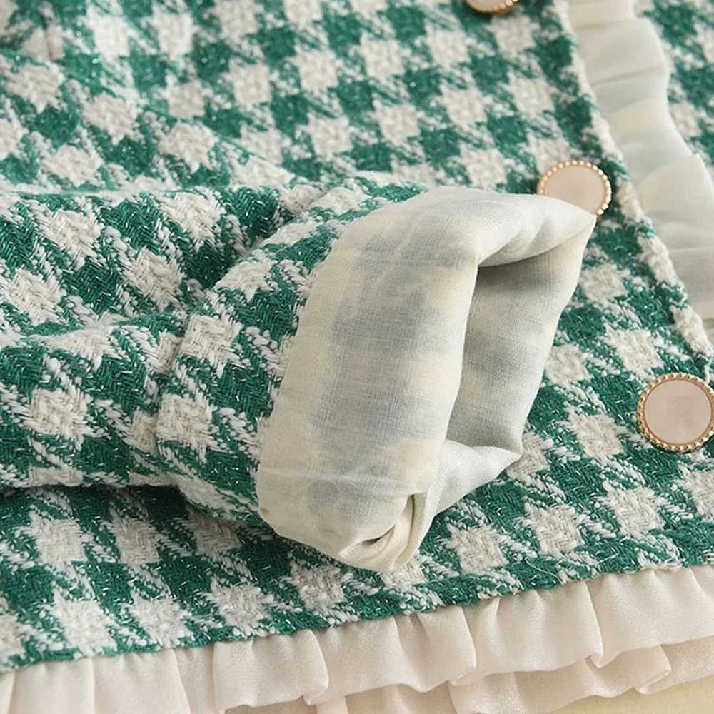 Clothing Sets Childrens Clothing Sets Plaid Lace Coat + Vest Dress 2pcs Sets Baby Girl Outfit Set Kids Clothes Girls 2 To 6 Years Y24112960P4