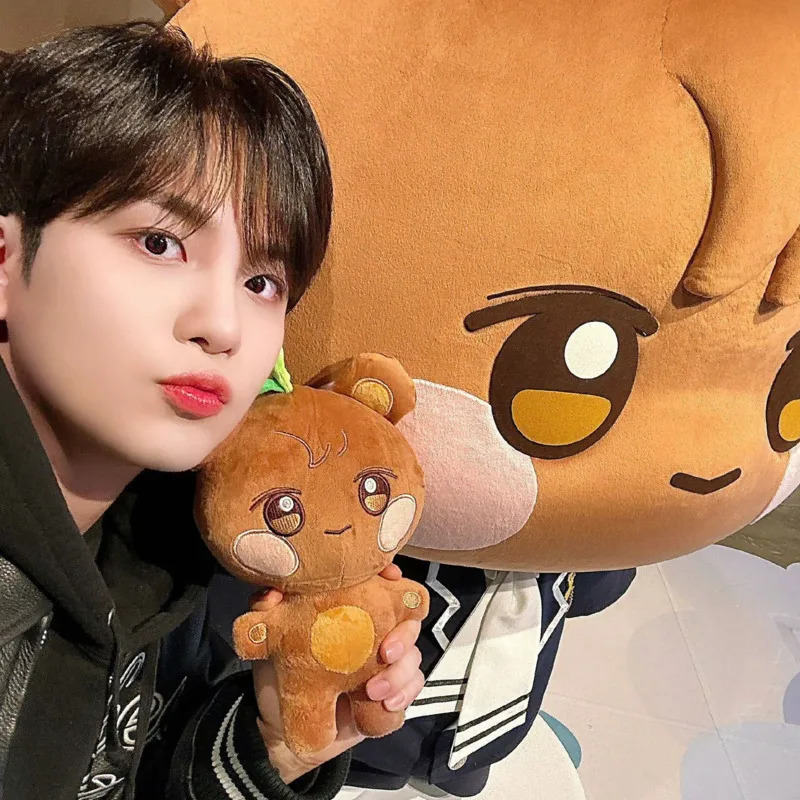 ATEEZ Aniteez Plush Toys Hongjoong Seonghwa Yunho Yeosang San Mingi Wooyoung Jongho Peluche Kawaii Stuffed Animal Fans Gift 240416
