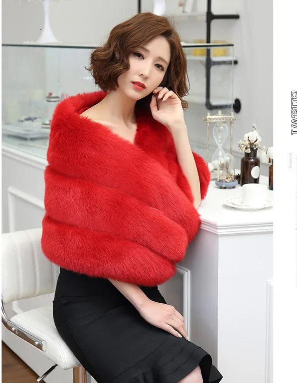 Winter bride s fox hair shawl wedding dress with open collar dress qipao fur open collar coat white womens European and American 241128