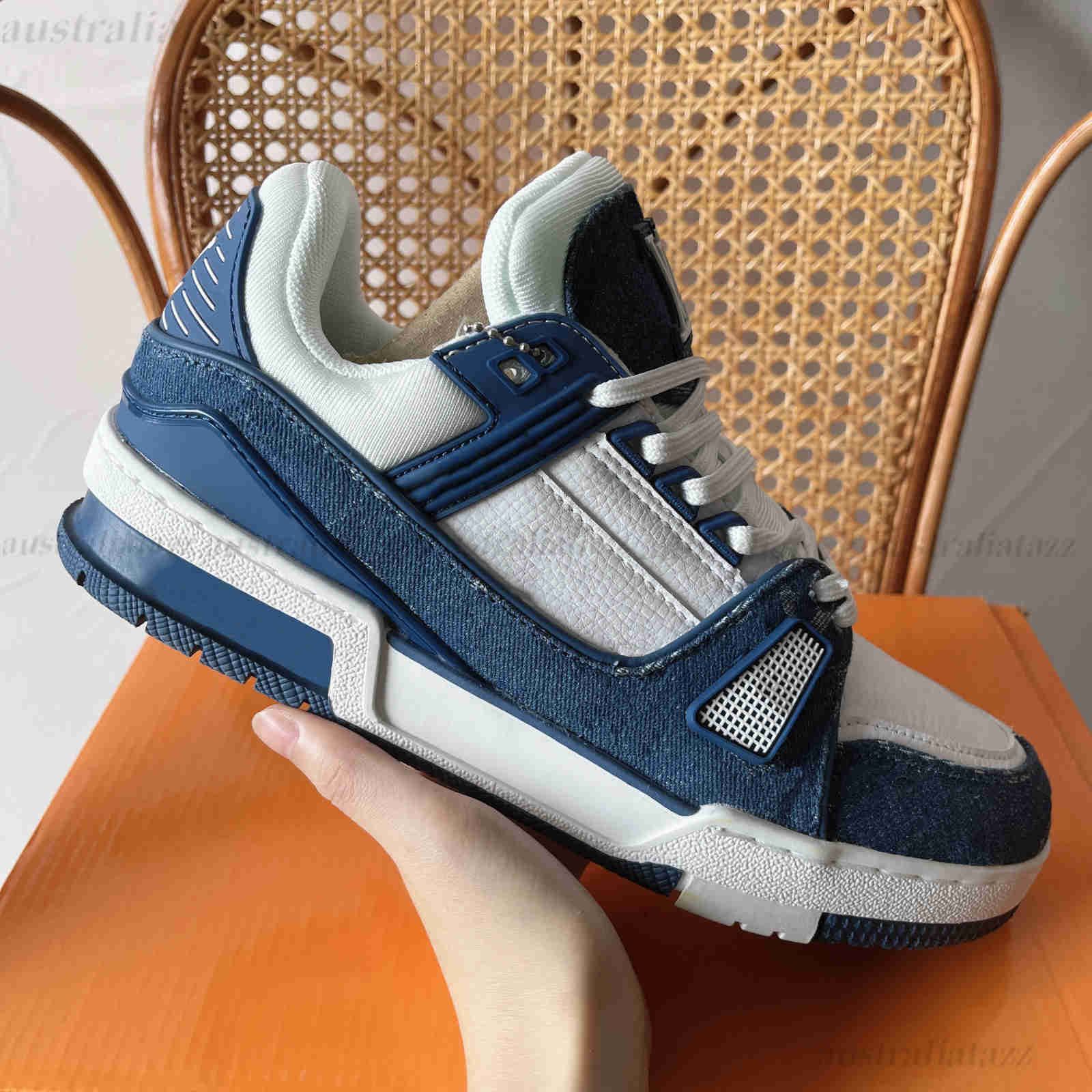 Top Calfskin Overlays board Designer Shoes leather Training platform Cowboy blue black white black green orange sneakers Bread shoes Men women Flat shoes 36-45