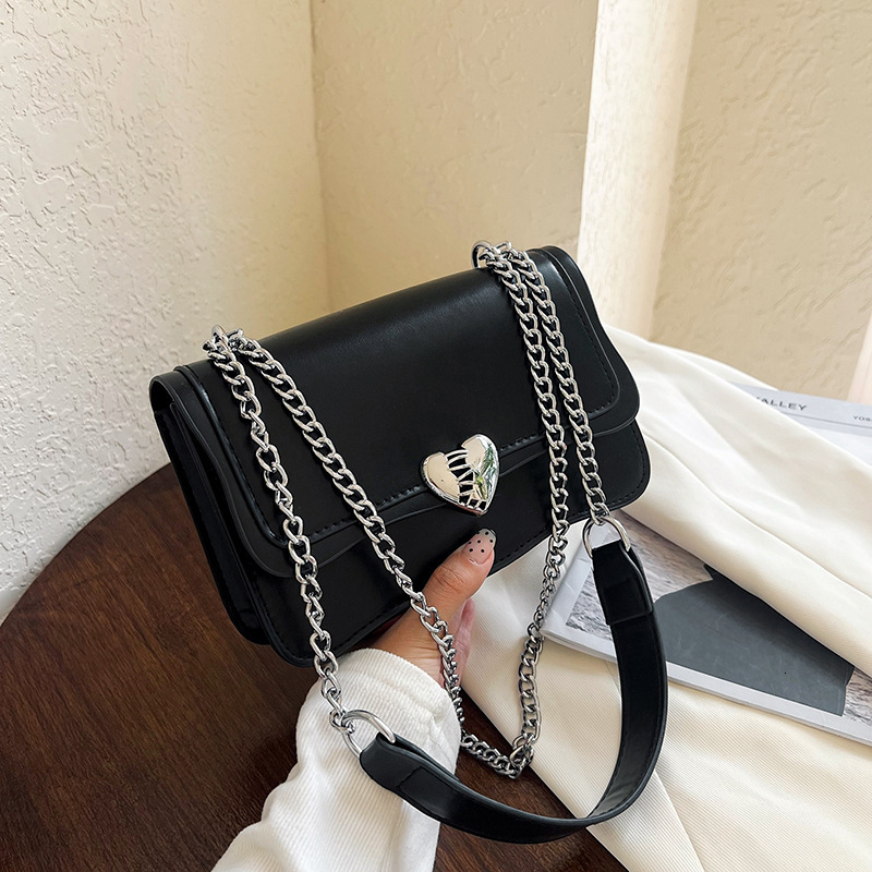Love Women's Bag Chain Shoulder Bag Casual Fashion Armband Designer Small Square Bag