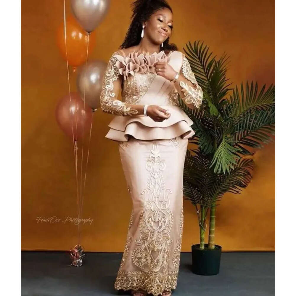 Plus Size Aso Arabic Ebi Champagne Lace Sexy Mother Of Bride Dresses Long Sleeves Sheath Vintage Prom Evening Formal Party Gowns Dress