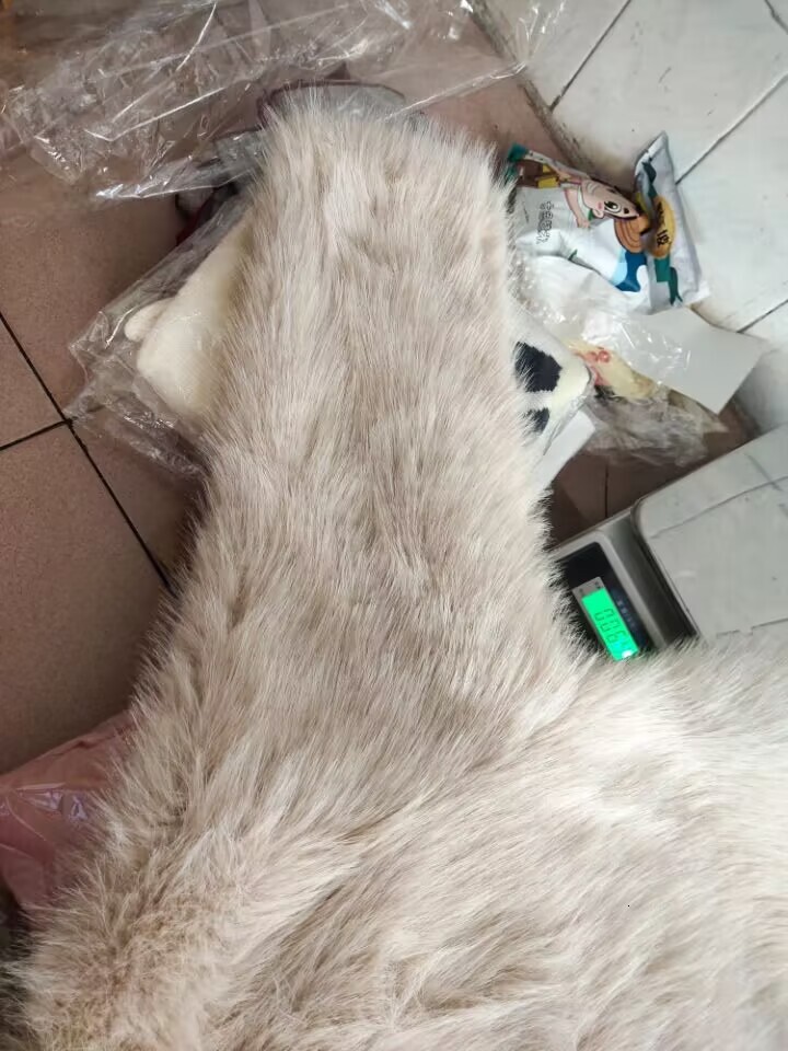 Women Winter Fashion Warm Faux Fur Coats Hooded Long Sleeves Sweet Lady Design coat