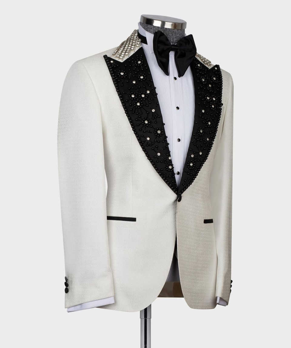 Exquisite Men Suits Rhinestone Beaded One Piece Set Coat Peaked Lapel Wedding Tuxedos One Button Business Formal Wedding Suit For Groom Custom Made