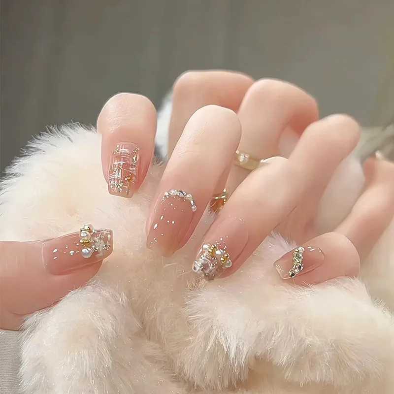 24Pcs Fake Nails Press On Tips Art Supplies Reusable Edhesive False For ABS Artificial Sith Adhesive Full Cover Nail AlmondXJ241128