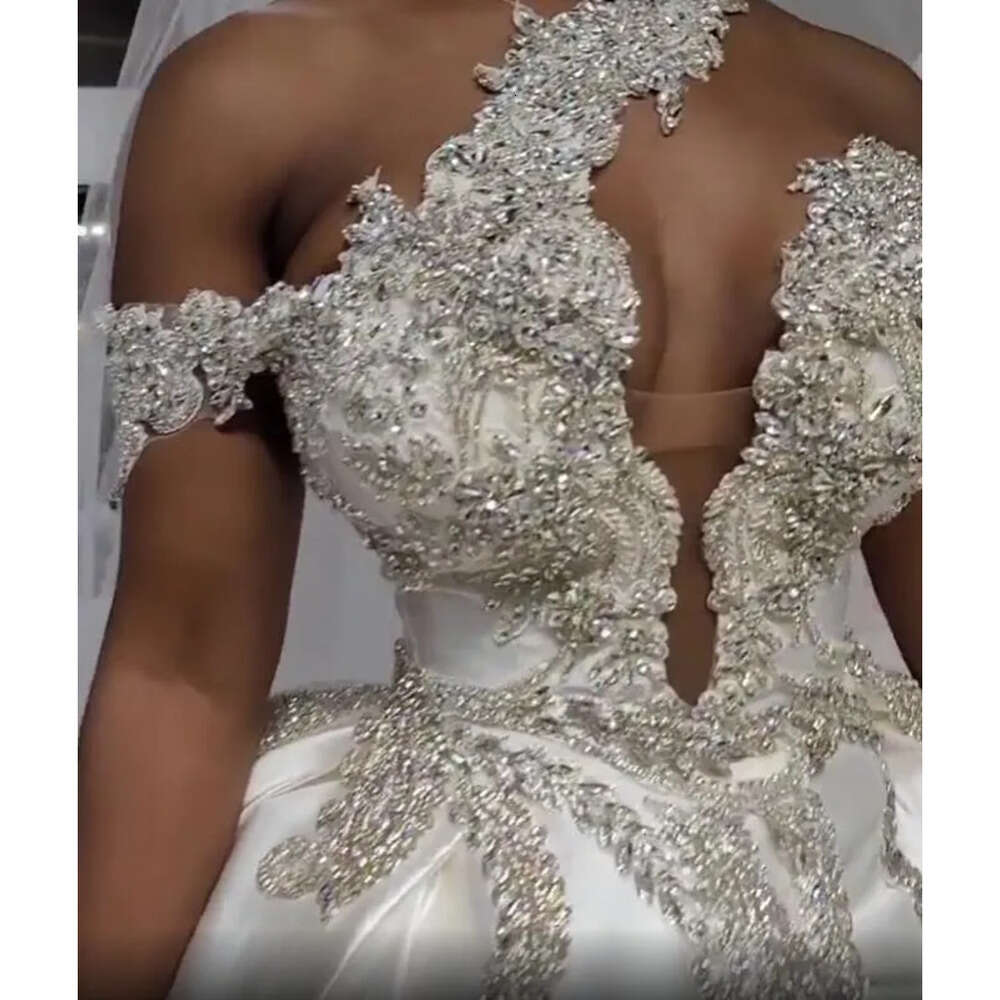 Arabic Size Aso Plus Ebi Crystals High Split Wedding One Shoulder Sexy Satin Bridal Gowns Zj