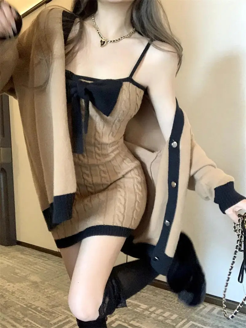 Color Blocking Vneck Sweater Cardigan Jacket Women Autumn Winter Set Butterfly Knot Knitted Suspender Dress 2 Piece 241129