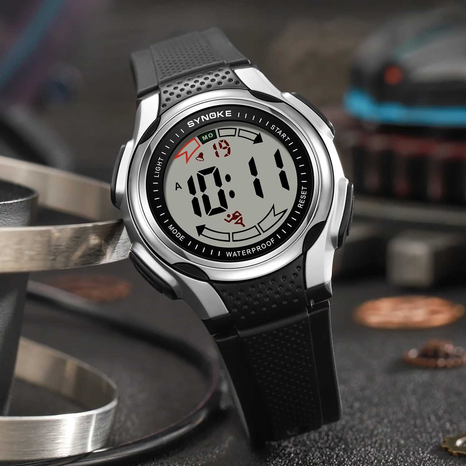 Retro Mini Dial Sports Alarm Clock Weekly Ectronic Mens Simp Sty Reloj Hbre M241128