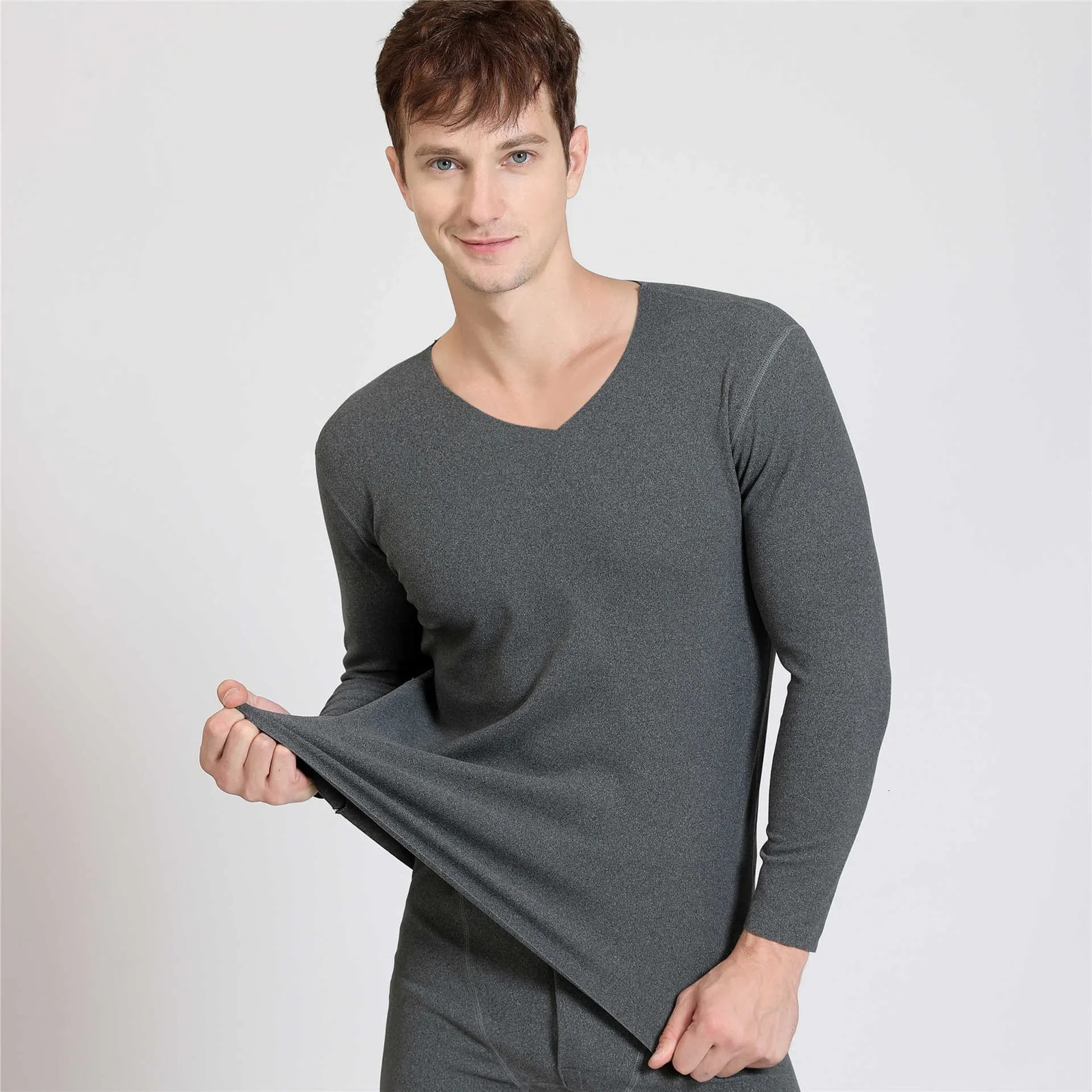 2 pieces of seamless mens long sleeved underwear for autumn mens plus size V-neck thin velvet autumn clothing top 3XL-7XL 241122