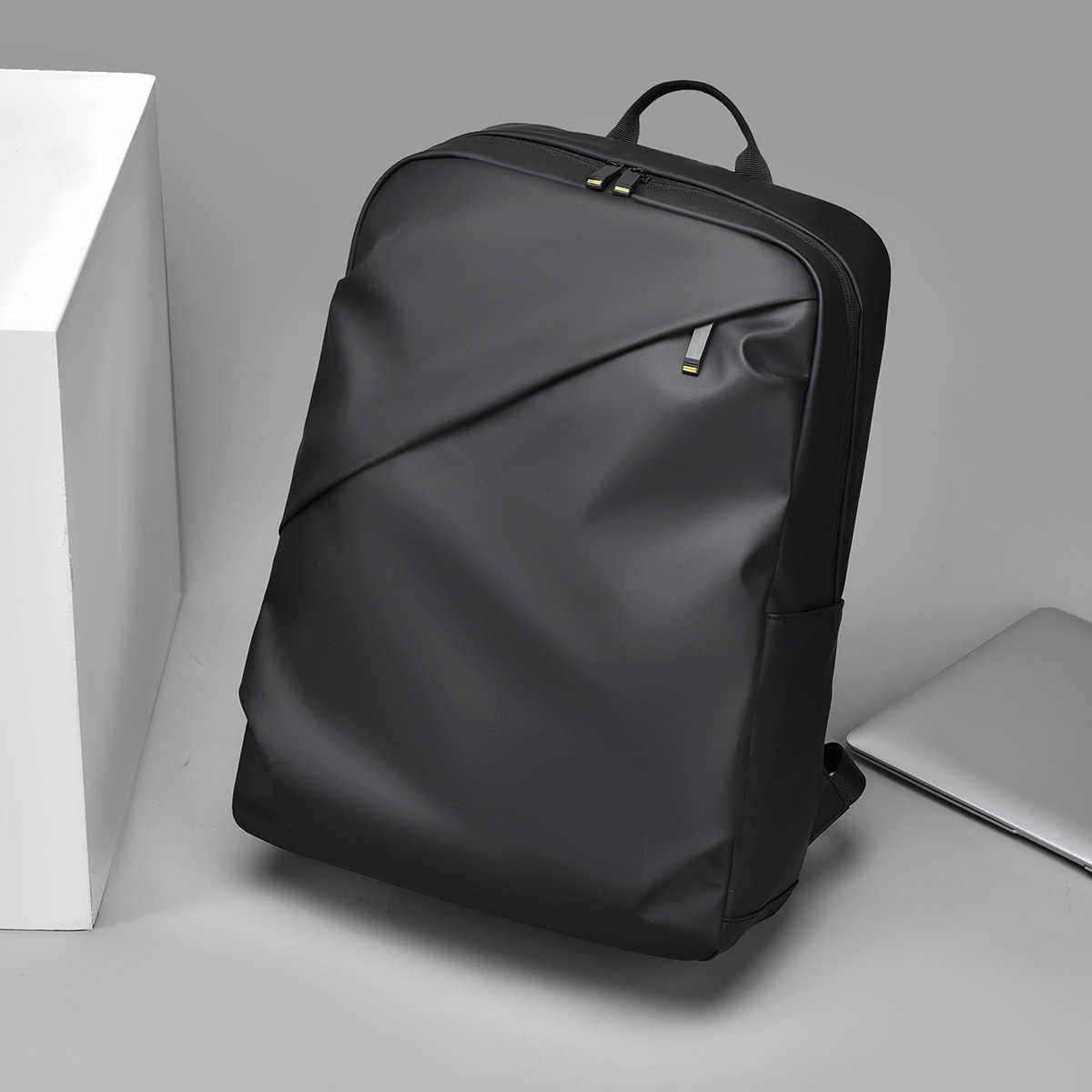 Men's and Women's New Street Trends, High School Backpacks, Travel Backpacks 241129