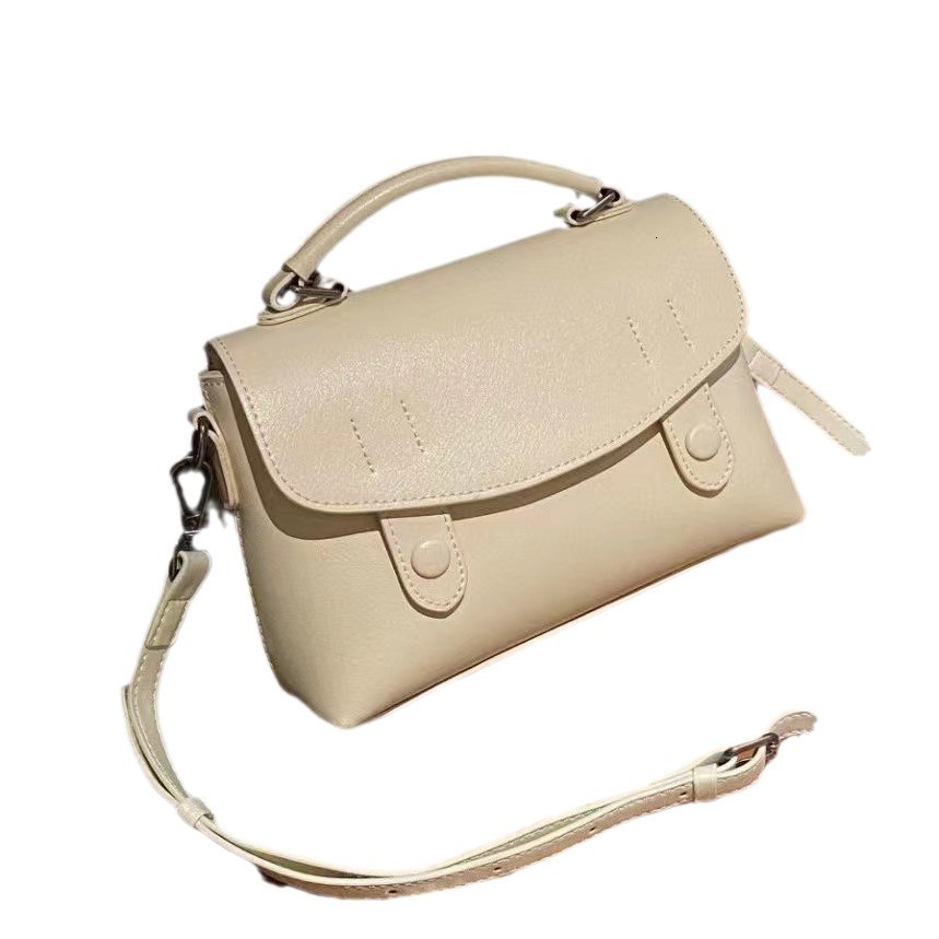 The Retro Leather Messenger Bag Women's Small Square Bag New Texture Cowhide Women's Bag Single Shoulde Designer Bags Handbags Women