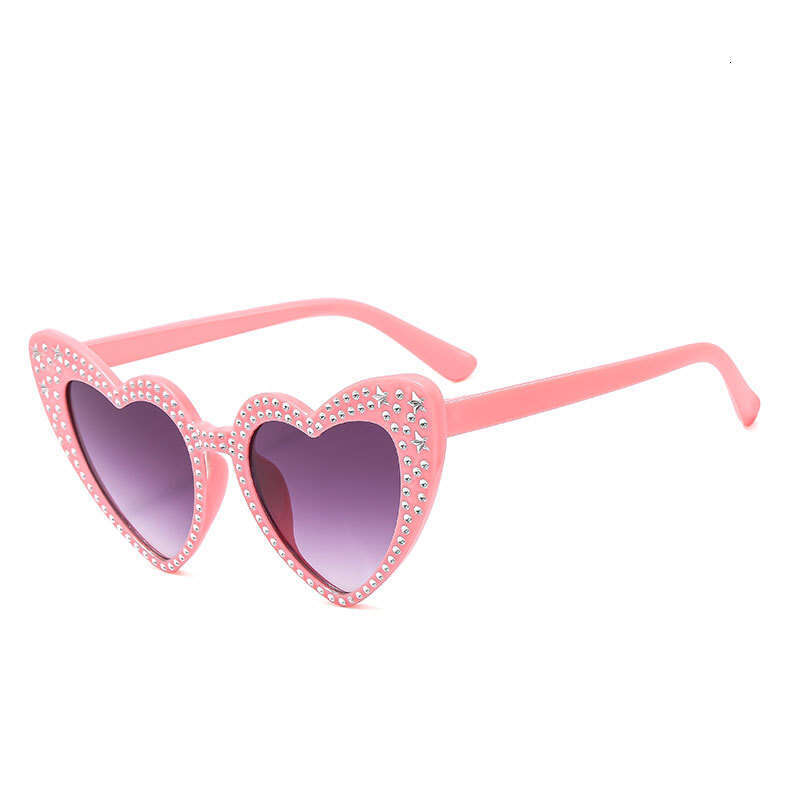 New diamond studded peach heart fashionable caring for women with spicy personality, heart-shaped and trendy sunglasses