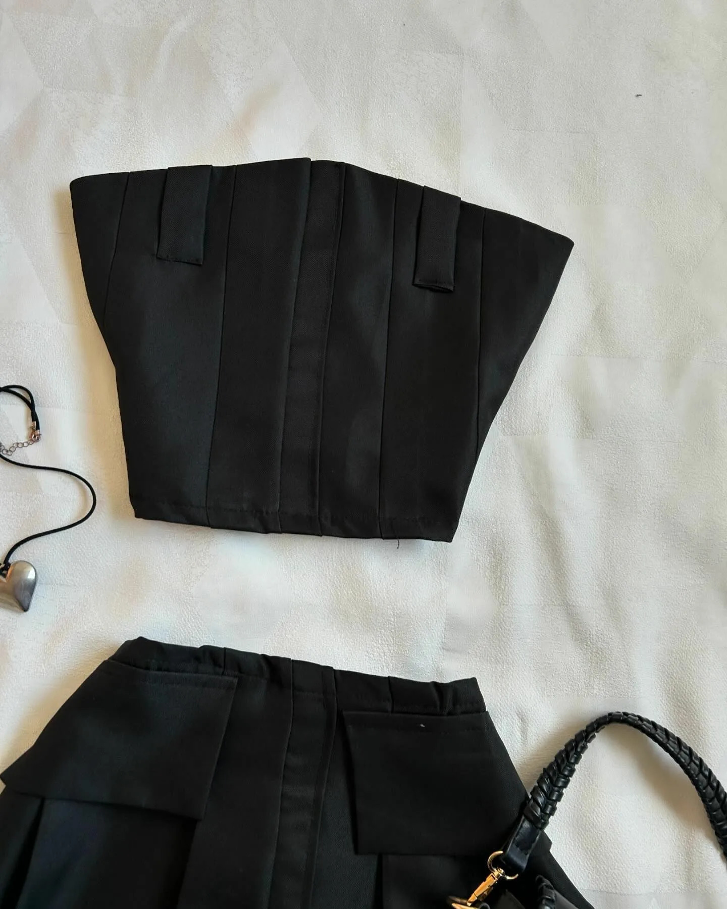 Y2K Black Suit Skirt Two Piece Set Harajuku Sexy tie Elastic Tube Tops Gothic Mini Splicing Pleated Autumn Suits 241129