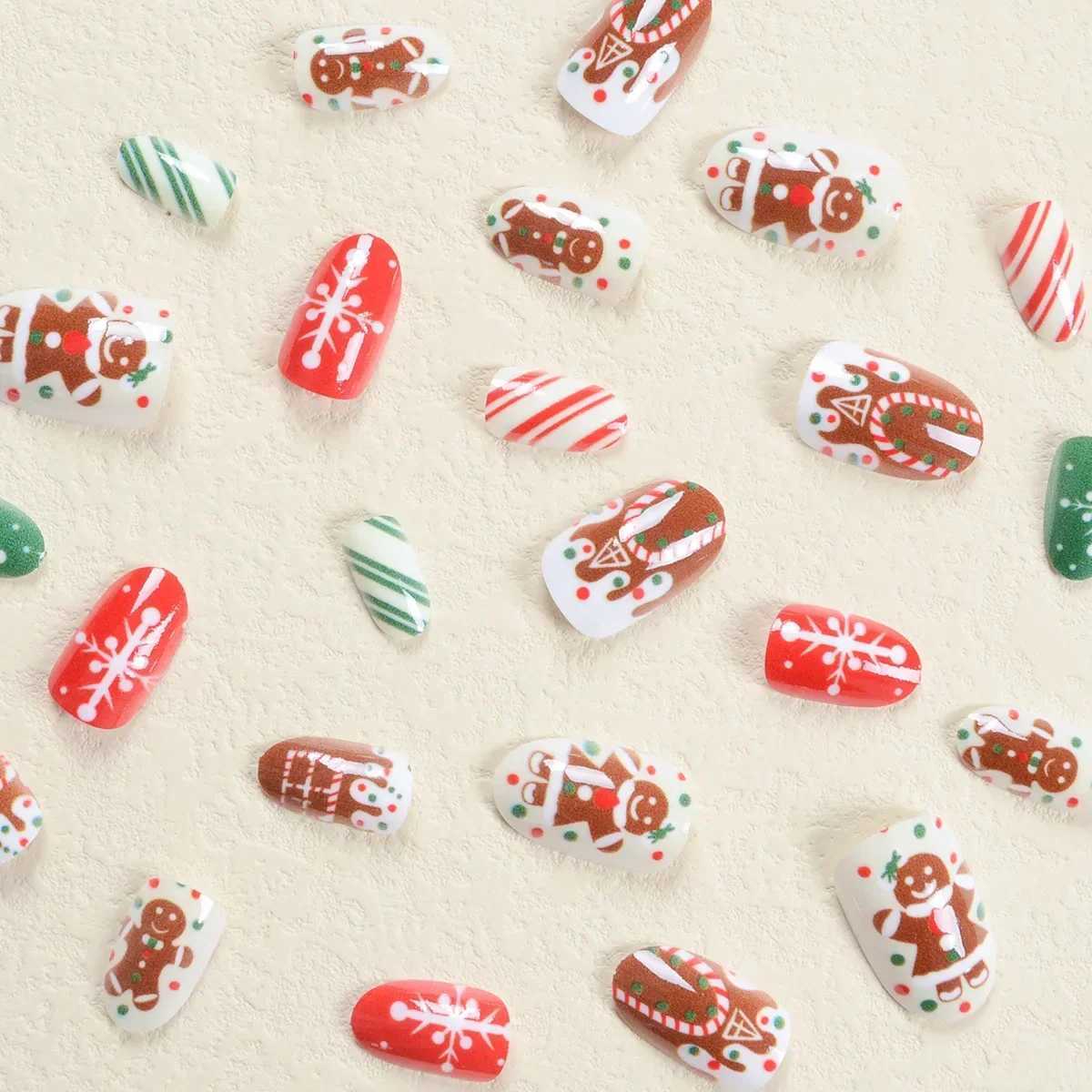 24pcs Christmas Press on Nail Fruit Gingerbread Man Chocolate House Fake Nail for Women Girl Snowflake Stripe Nail ArtXJ241128