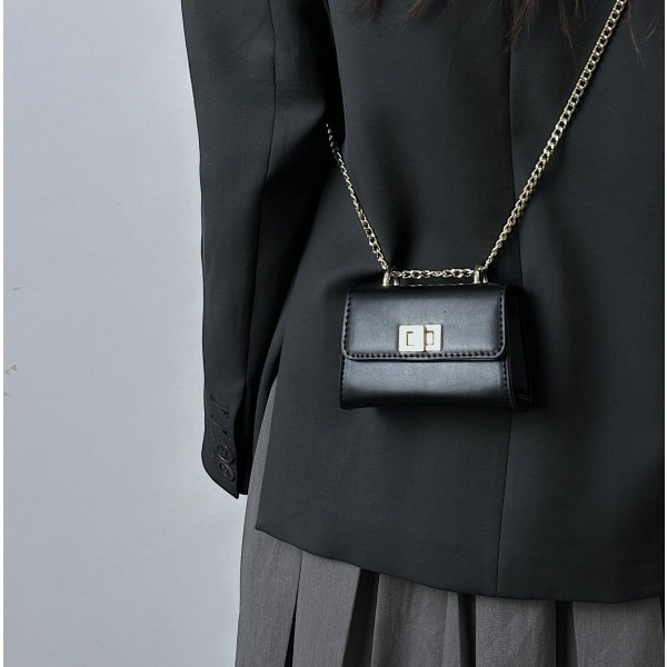 Bags This Year Mini Chain Bag Designer Bags Handbags Women Small Crossbody Bags High-end Texture Lady Flap Bag