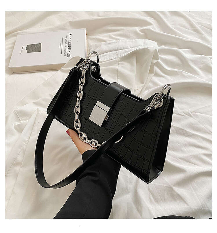 Small Square Bag, Trendy And Fashionable Commuting Style, New Minimalist Women's Casual Crossbody B1