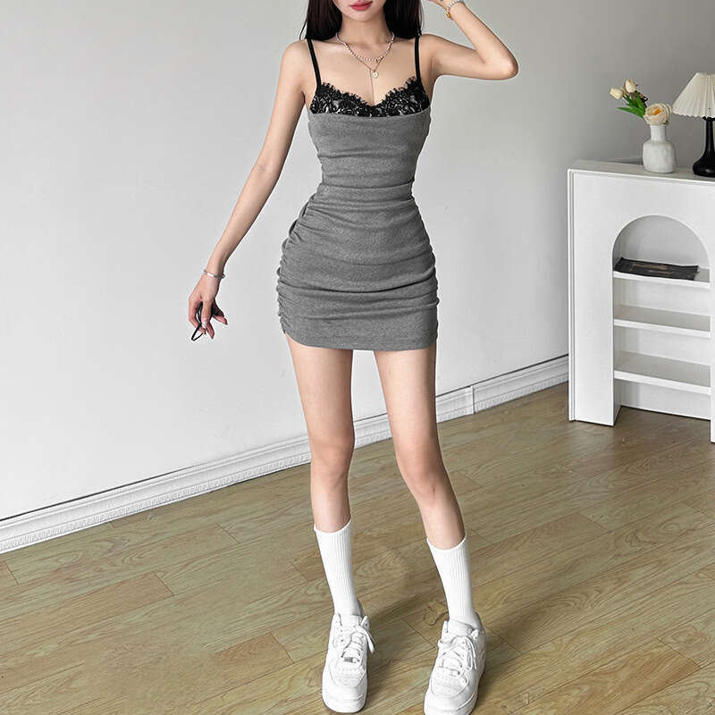 Wind 2024 Summer New Women's Lace Wrapped Chest, Contrasting Color Splicing Fake Two piece Dress