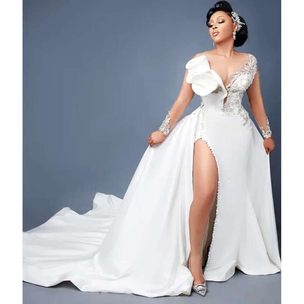 Plus Aso Arabic Size Ebi Mermaid Lace Crystals Wedding Gowns Sheer Neck High Split Detachable Train Bridal Dresses Zj 6660306