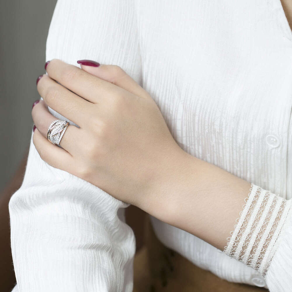 Hecheng Fashion Trend Diamond studded Women's Plated with Two tone Jewelry Interwoven Mesh Zircon Ring