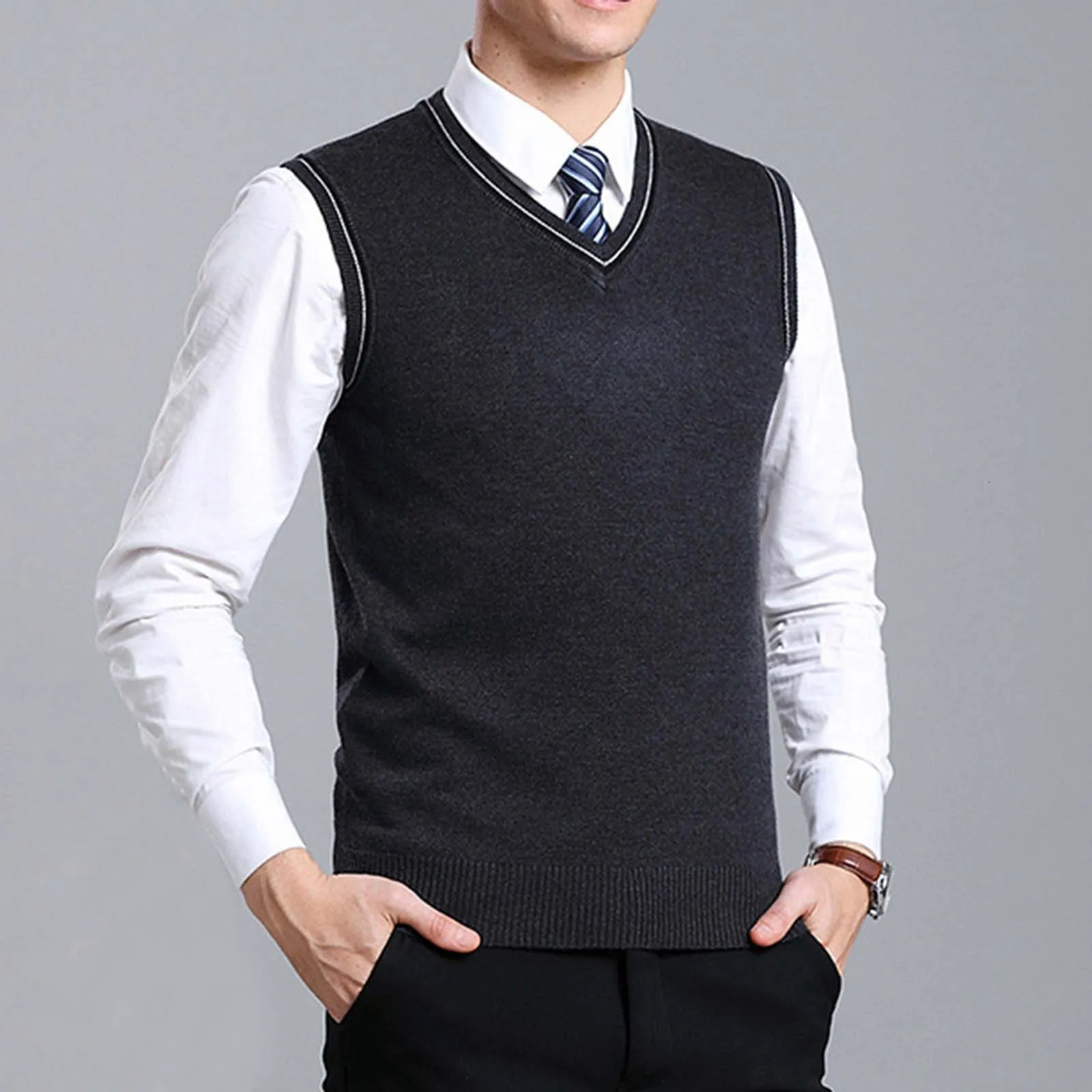 Men Knitted Sweater Vest Top Quality Autum Winter Fashion Slim Fit Knit V Neck Trendy Woolen Sleeveless Vests 241129