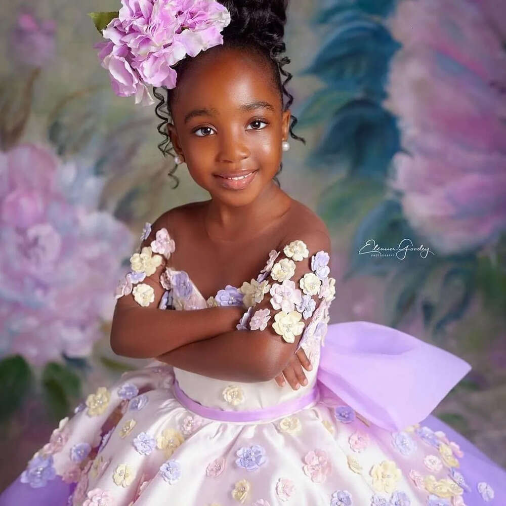 Neck Flower Dresses Lilac Sheer Ball Gown Tulle Short Sleeves Vintage Little Girl Peageant Dress Gowns Zj S