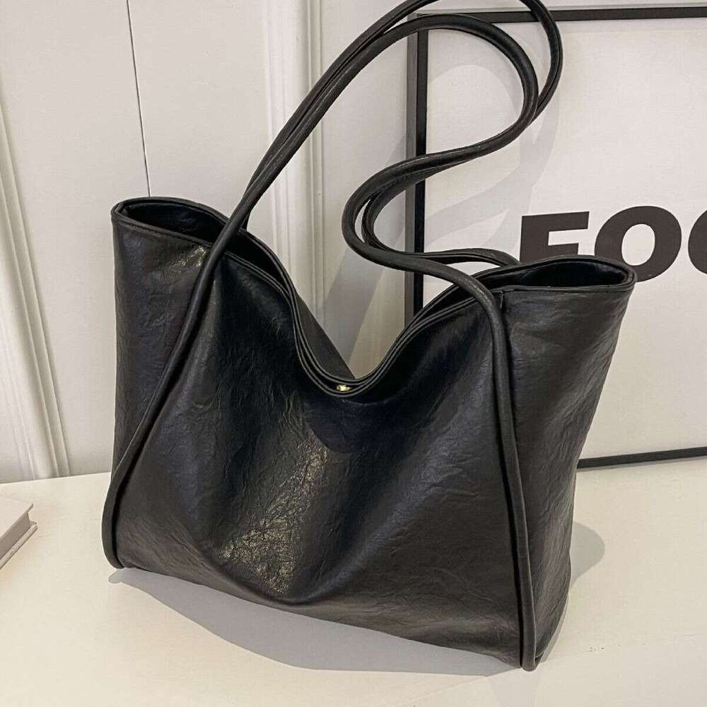 Large Capacity Bag, Women's Autumn Versatile New Style, Fashionable And Simple, One Shoulder Texture, Class Commuting Tote, Classic B1