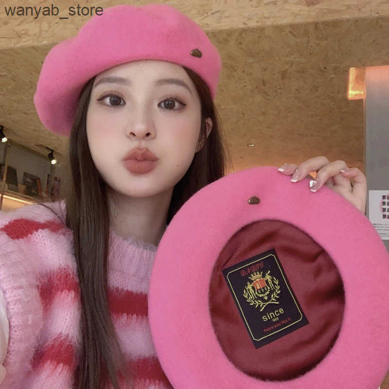 Berets Womens Winter High Quality Wool Beret Metal Copper Buckle Solid Color Paint Hat Satin Embroidered Retro Beanie Hat L240910 L0910