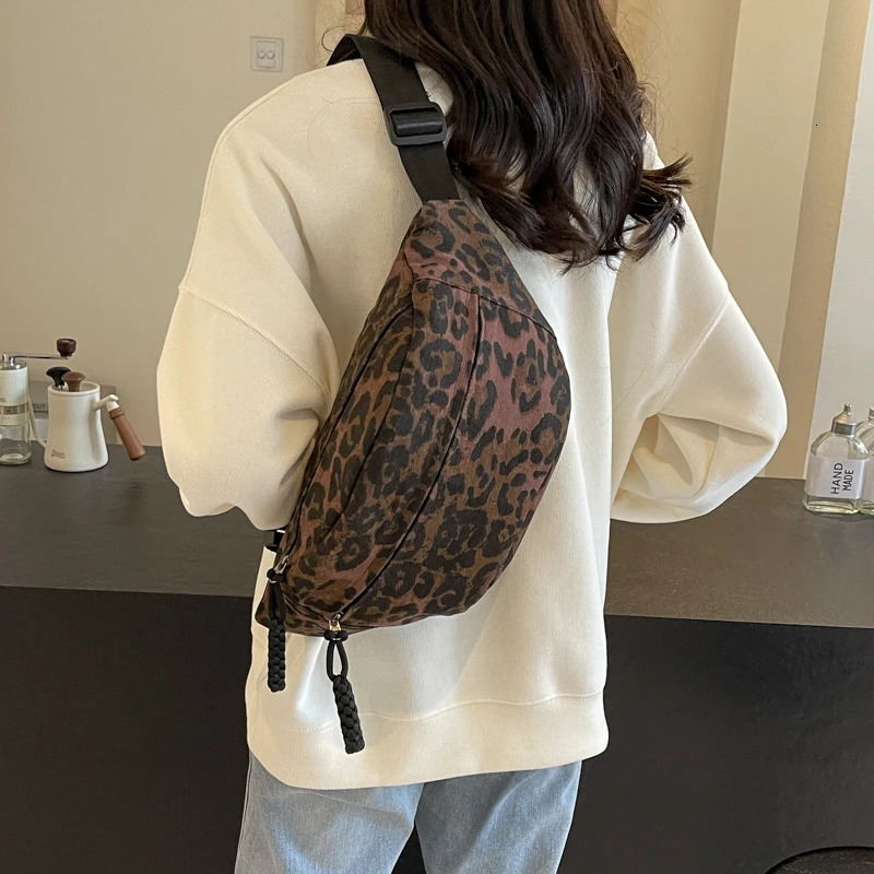 Leopard Print Waist Bag Street Trend Fanny Pack Woman Chest Canvas Belt Fashion Female Shoulder Crossbody Bags y241115