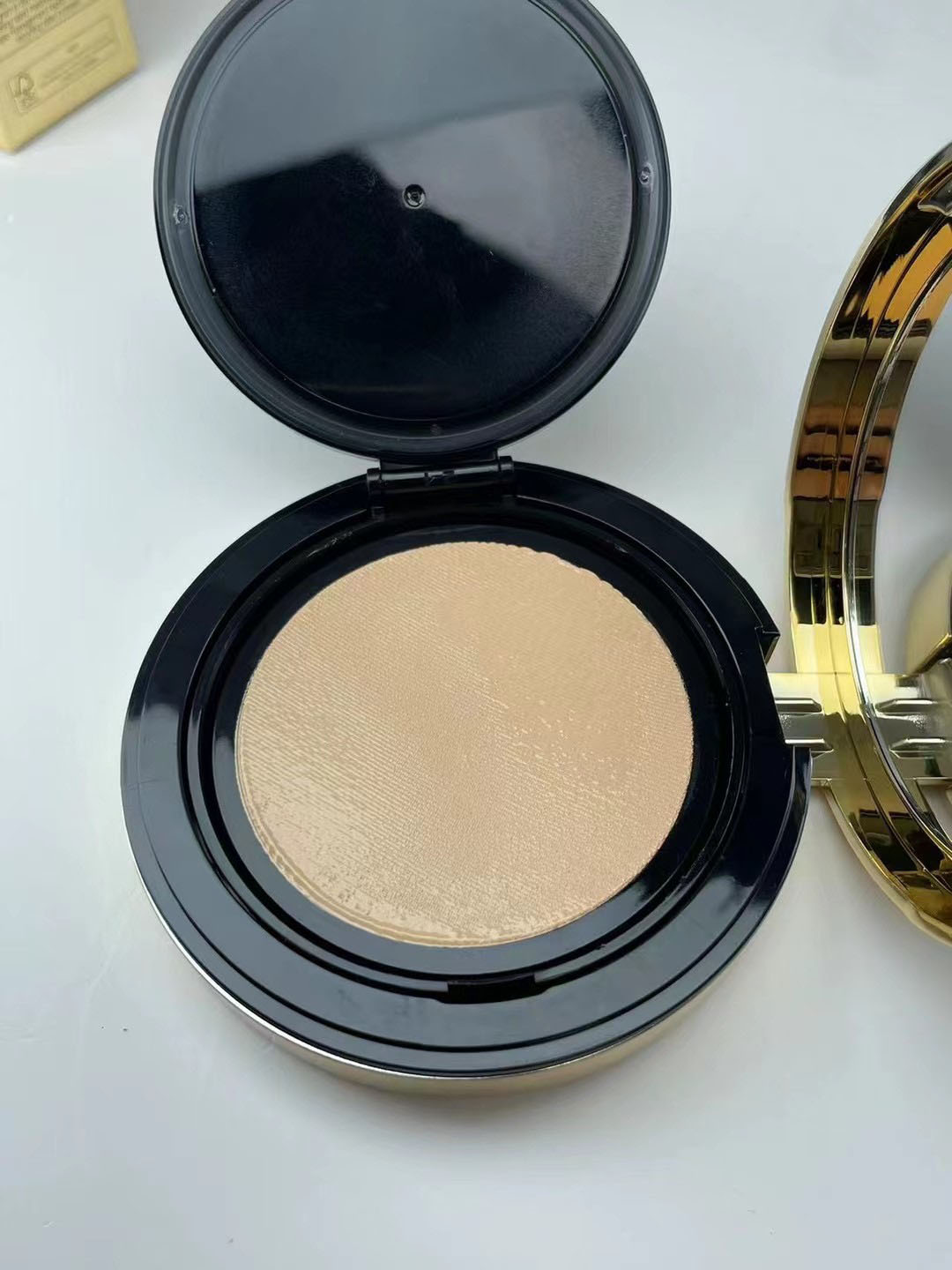Brand pressed powder makeup Beauty foundation Mat Nature Pink leather air cushion 24 models 14g b10# b20# Girl Makeup Powder Top quality