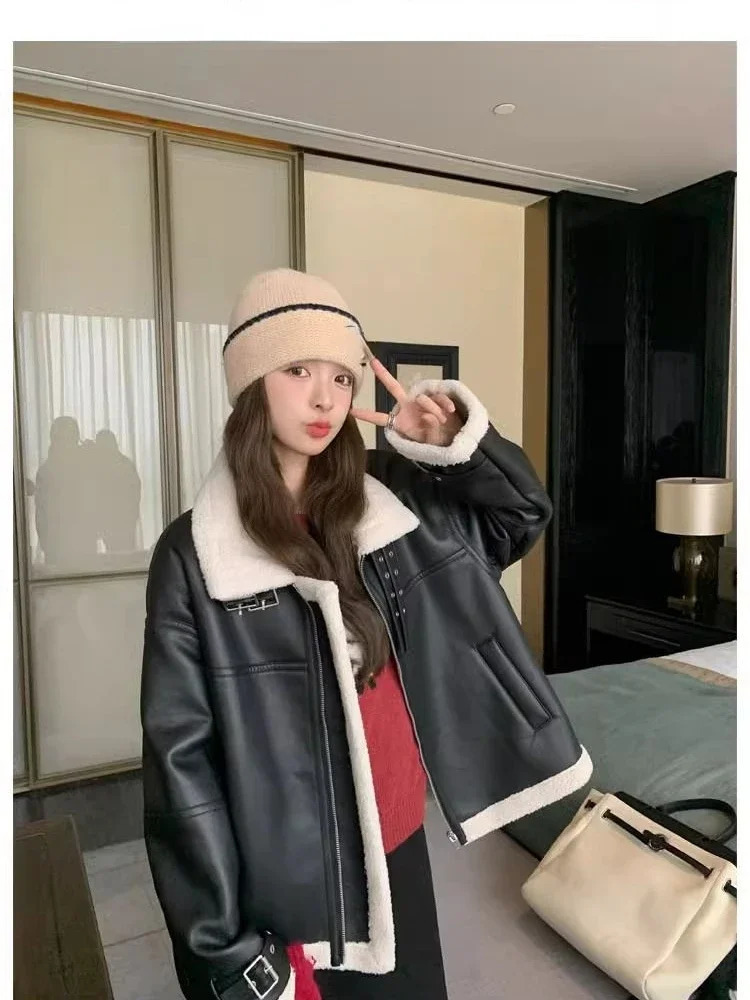 2024 Autumn and Winter Fashion Womens Warm Leather Jacket Motorcycle Wear Collar Fur Integrated Loose Long Sleeve Coat 241129