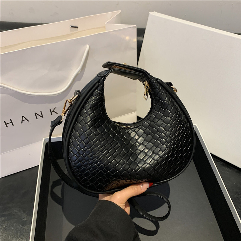 Spring New Fashionable, Simple, Leisure, Commuting, Western Style Crescent Bag, Handheld, Single Cross Shoulder, Women's Bag