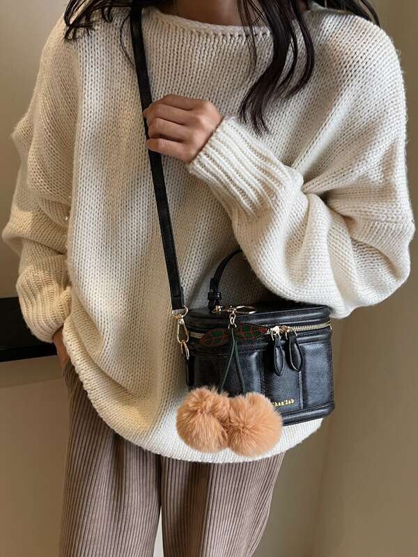 This Year's Popular Small Bag Women's Autumn And Winter Versatile New Fashion Retro Single Shoulder Crossbody Hand-Held Water Bucket Quality