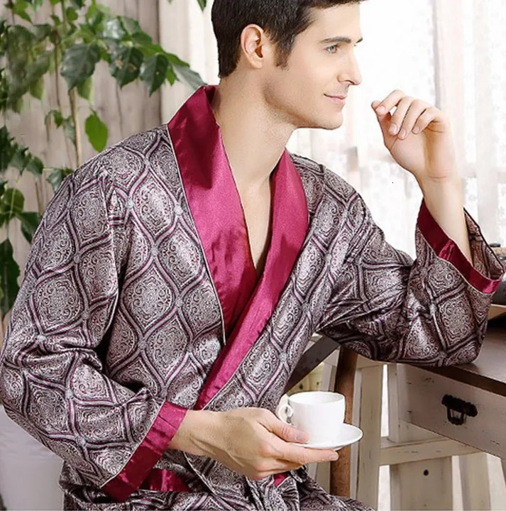 Mens Robe Nightgown Satin Kimono Bathrobe Gown Casual Sleepwear Plus Size Print Gold Home Dressing Gown 3XL 4XL 5XL 240428