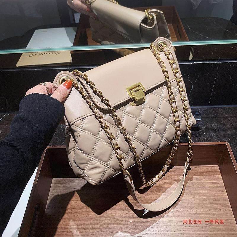 Gge Chain Small Bag For Women's New Fashionable And Versatile Cross Shoulder Underarm Quality Classic B2