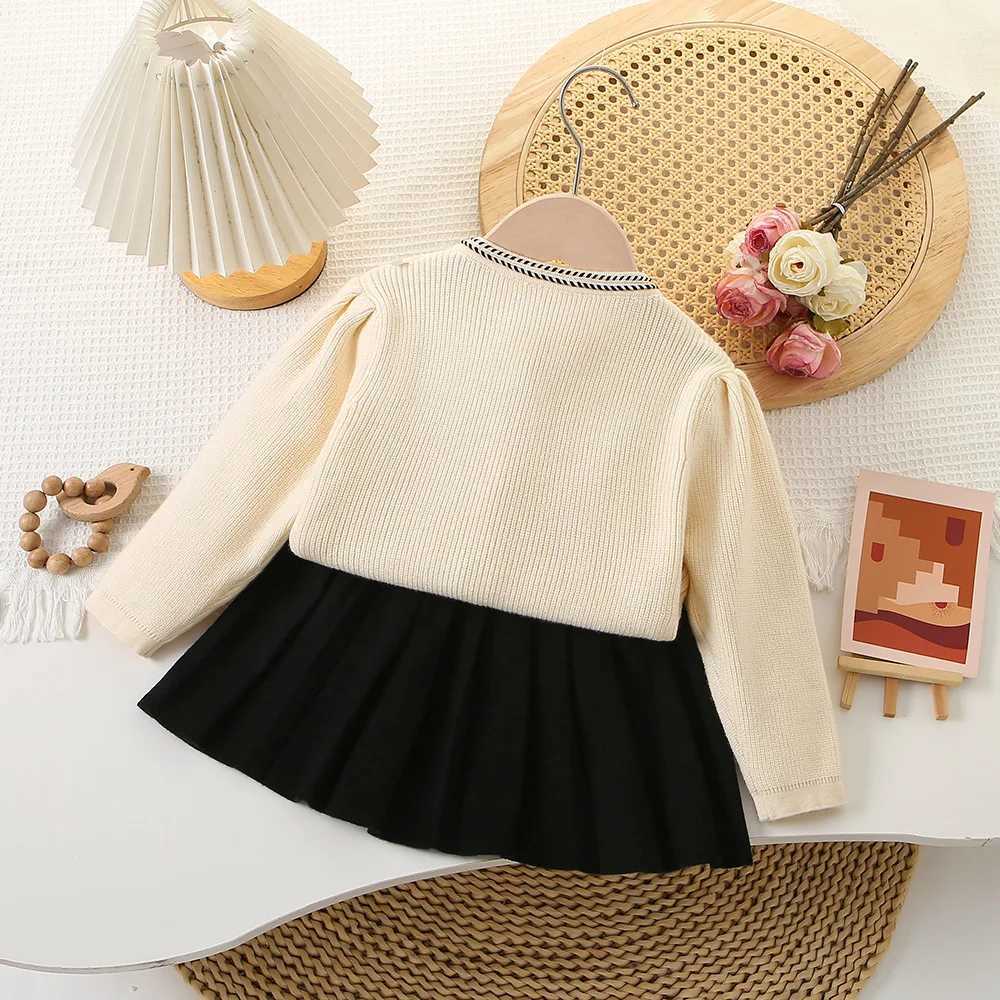 Clothing Sets Designed 2Pcs Tweed Clothes Sets Girl Fashion Fall Winter Children Suits for 1-8Ys Elegant Knitting Luxury Kids Princess Outfit Y241129N
