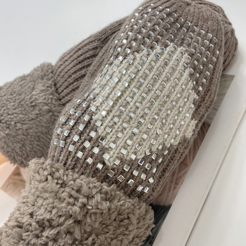 New autumn and winter gloves knitted hot drilled wool wrapped gloves warm thickened and plush knitted gloves