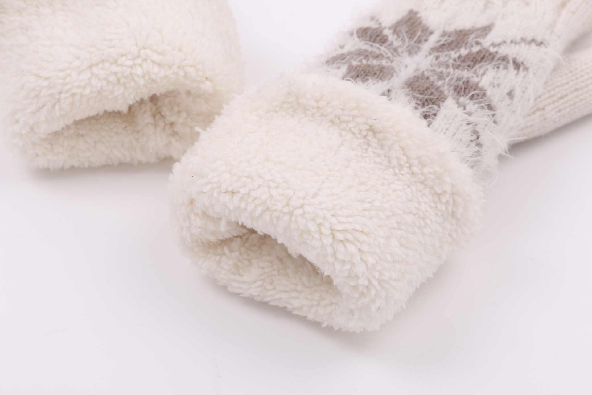 New women's warm and plush thick finger gloves for students cute and sweet wool bag finger gloves manufacturer wholesale