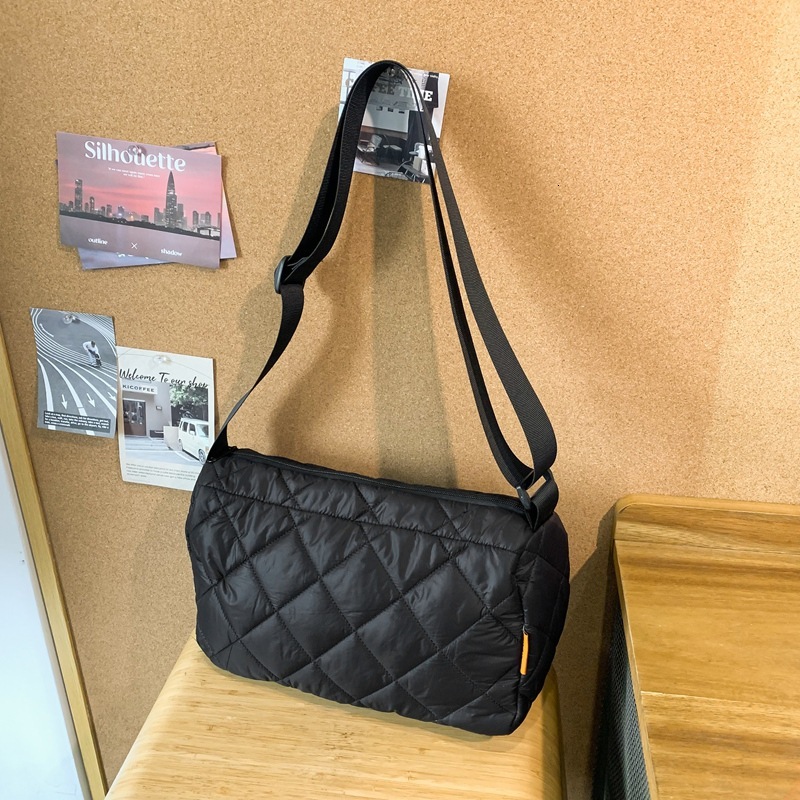 Large Capacity Bags For Women Shoulder Side Bag Fashion Space Cotton Shopper Shopping Bags Cute Ladies Totes New Designer Handbags