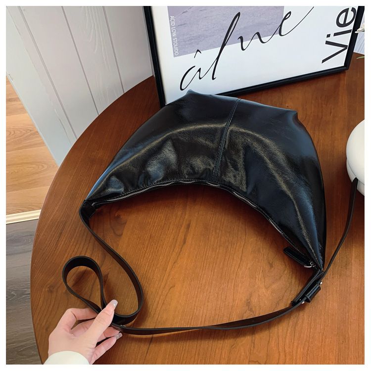 Large PU Leather Hobo Shoulder Bag for Women 2024 Korean Fashion Trend Crossbody Handbag